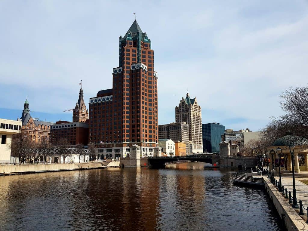 Scenic view of a Wisconsin cityscape, representing the concept of a Wisconsin Business Entity Search​