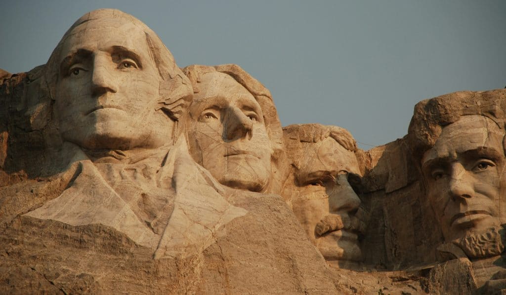 Mount Rushmore National Memorial in South Dakota, symbolizing the state's business heritage and the process of conducting a South Dakota Business Entity Search.