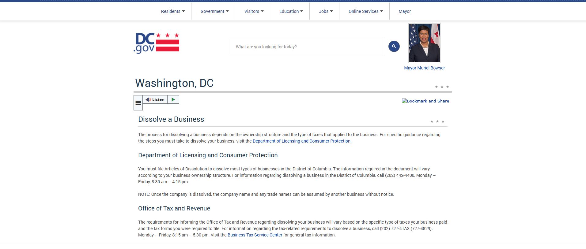Guide on how to dissolve an LLC in Washington D.C. for business owners, including legal and procedural steps.