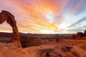 Delicate Arch at sunset in Arches National Park, Utah
